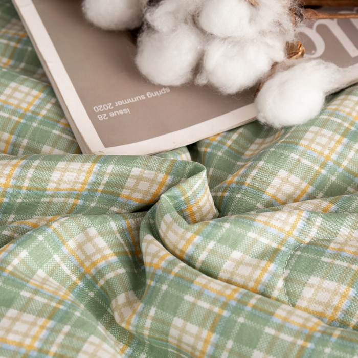 91家纺网 家纺一手货源 找家纺 云玲时尚 2026新款无印风新疆棉花格子夏被夏凉被空调被 青禾绿