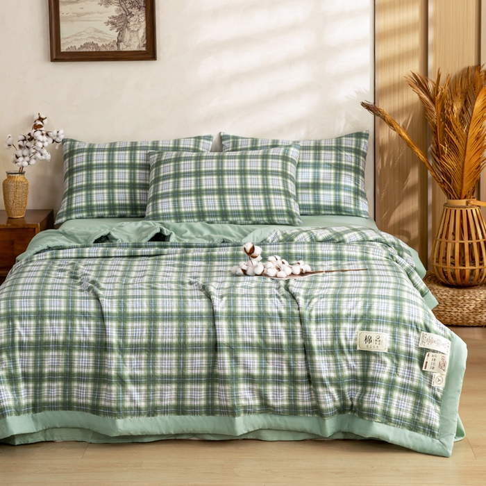 91家纺网 家纺一手货源 找家纺 云玲时尚 2026新款无印风新疆棉花格子夏被夏凉被空调被 仙踪绿
