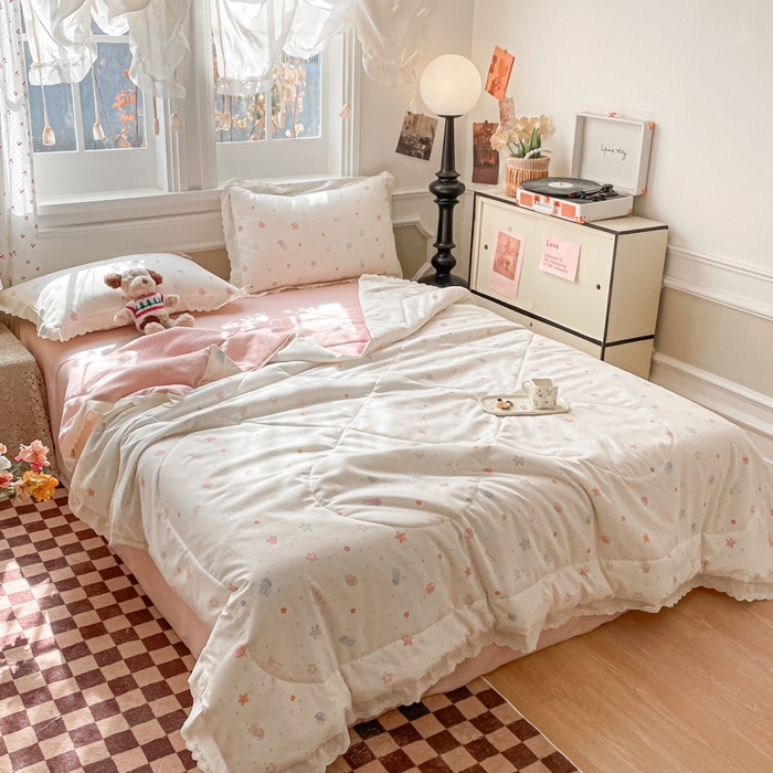 91家纺网 家纺一手货源 找家纺 欧妮家纺 2026新款A类古棉花边夏被空调被子 夏被-粉海星谣