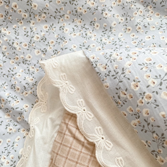 91家纺网 家纺一手货源 找家纺 欧妮家纺 2026新款A类古棉花边夏被空调被子 夏被-花境