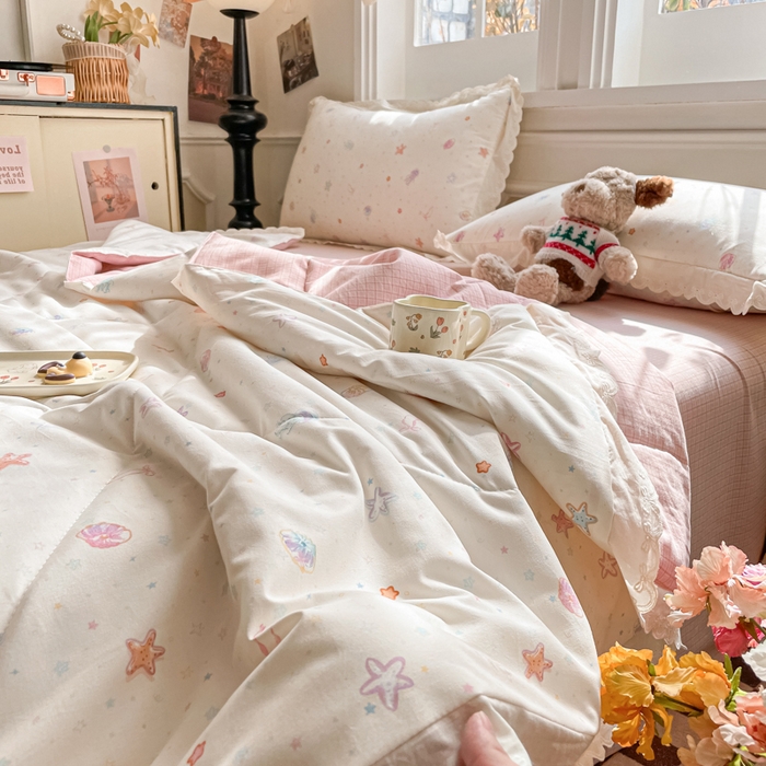 91家纺网 家纺一手货源 找家纺 欧妮家纺 2026新款A类古棉花边夏被空调被子 夏被-粉海星谣