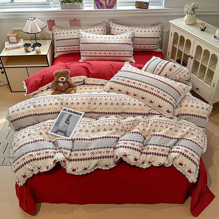 91家纺网 家纺一手货源 找家纺 仟网汇 2026新款法式花边泡芙纱四件套 费尔岛红