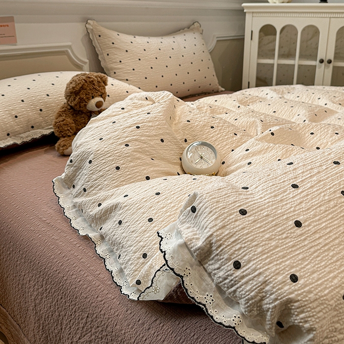 91家纺网 家纺一手货源 找家纺 仟网汇 2026新款法式花边泡芙纱四件套 焦糖豆豆