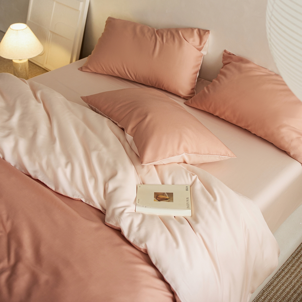 91家纺网 家纺一手货源 找家纺 千朵森 2026新款50S素色双拼莱塞尔夏凉四件套 陶瓷棕配杏仁米