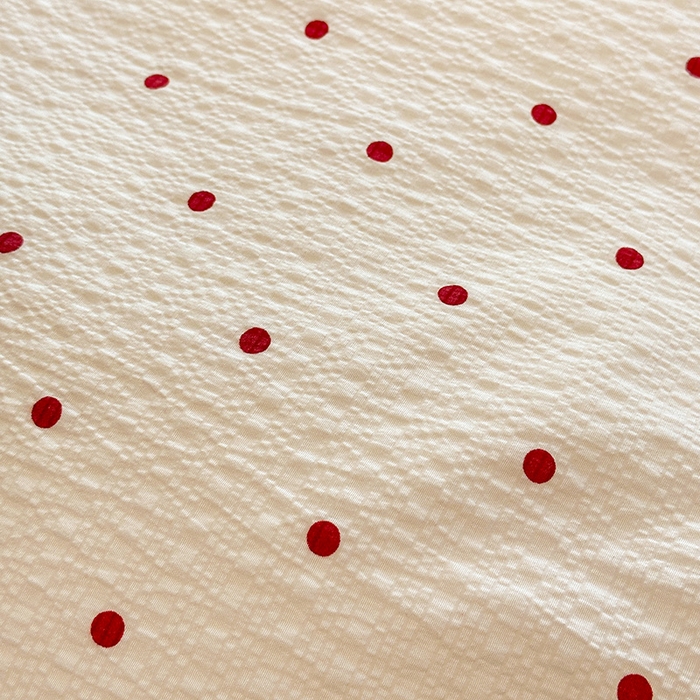 91家纺网 家纺一手货源 找家纺 仟网汇 2026新款法式花边泡芙纱四件套 慕斯红