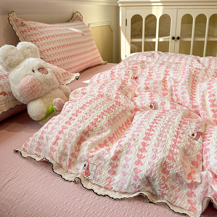 91家纺网 家纺一手货源 找家纺 仟网汇 2026新款法式花边泡芙纱四件套 奶芙小狗