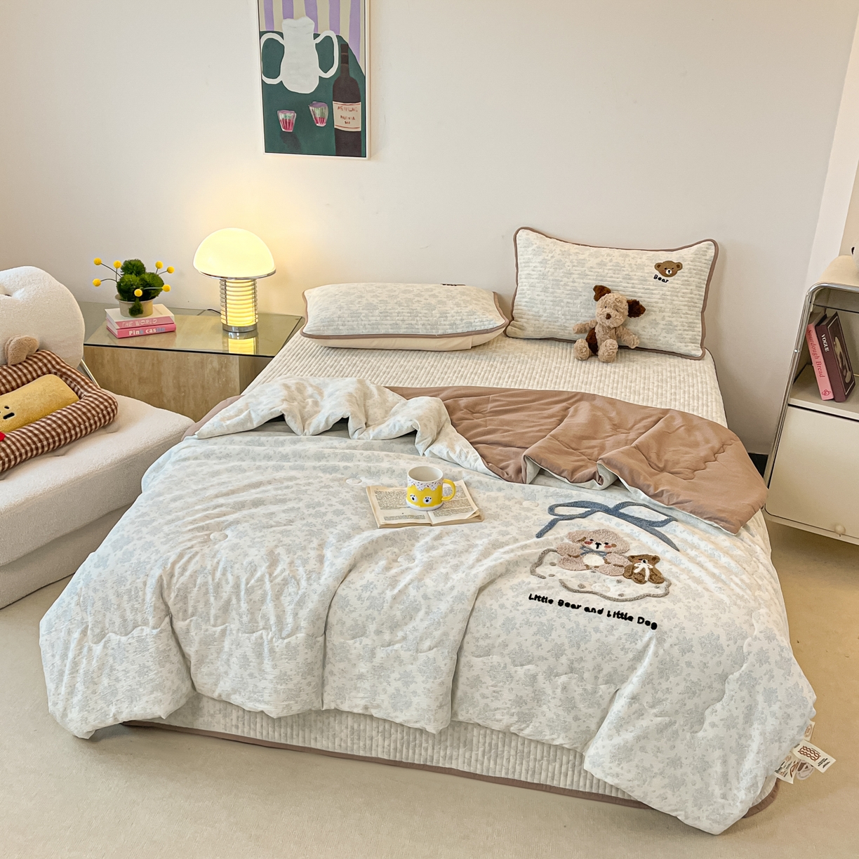 91家纺网 家纺一手货源 找家纺 欧妮家纺 2026新款A类云感毛巾绣夏被四件套-床盖空调被系列 绒绒熊