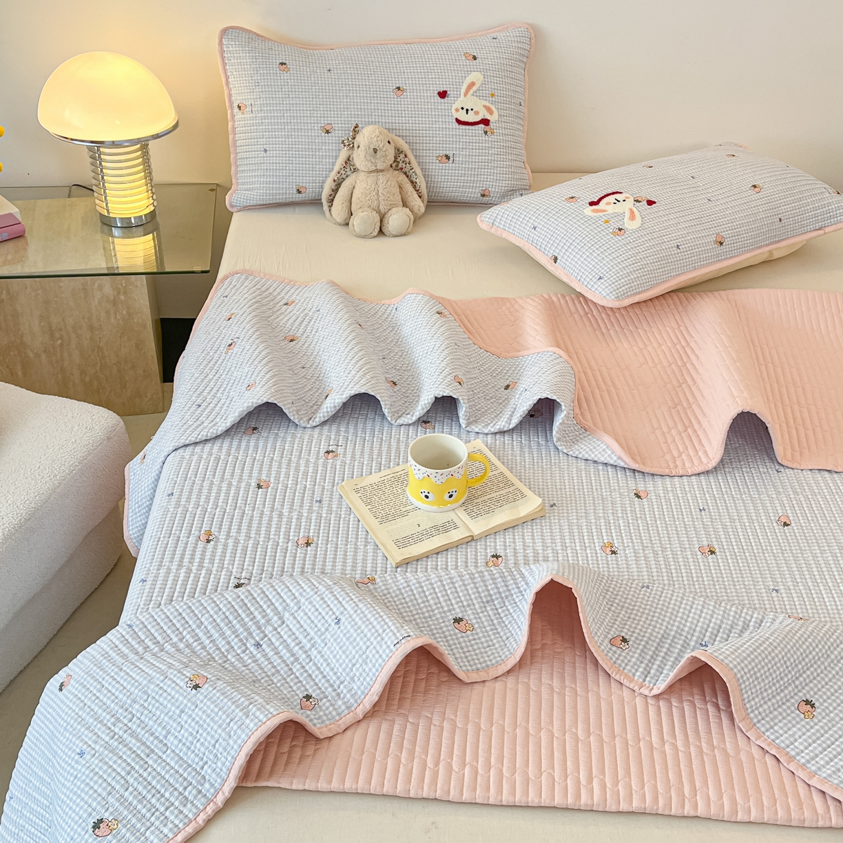 91家纺网 家纺一手货源 找家纺 （总）欧妮家纺 2026新款A类云感毛巾绣夏被四件套-床盖空调被系列