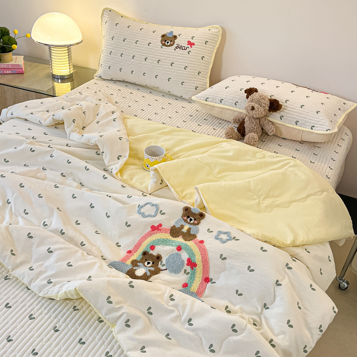 欧妮家纺 2026新款A类云感毛巾绣夏被四件套-床盖空调被系列 小熊彩虹派对