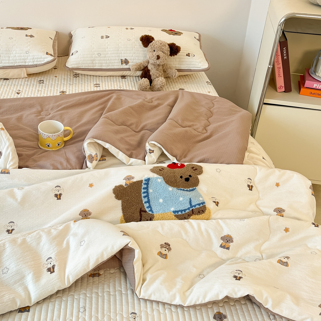 91家纺网 家纺一手货源 找家纺 欧妮家纺 2026新款A类云感毛巾绣夏被四件套-床盖空调被系列 小狗滑板日