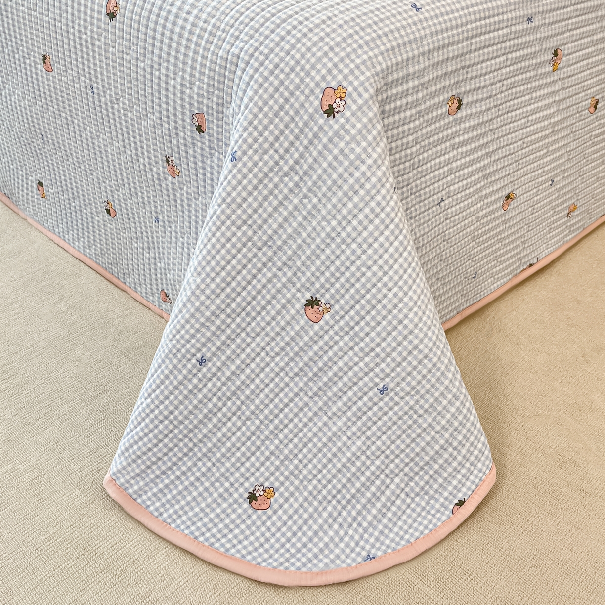 91家纺网 家纺一手货源 找家纺 欧妮家纺 2026新款A类云感毛巾绣夏被四件套-床盖空调被系列 甜兔日记