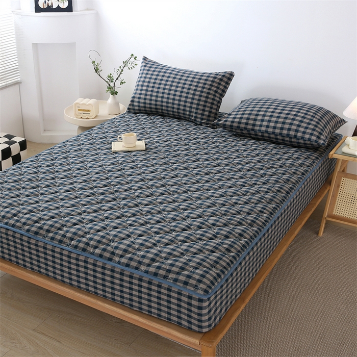 91家纺网 家纺一手货源 找家纺 欧妮家纺 2026新款日式全棉水洗棉色织夹棉床笠-席梦思保护套 日式全棉床笠-重楼蓝