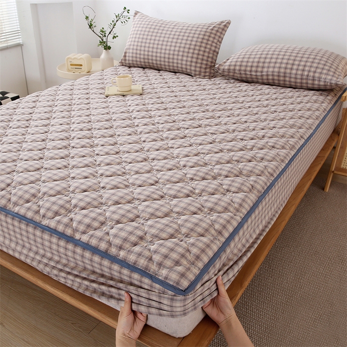 91家纺网 家纺一手货源 找家纺 欧妮家纺 2026新款日式全棉水洗棉色织夹棉床笠-席梦思保护套 日式全棉床笠-灰格