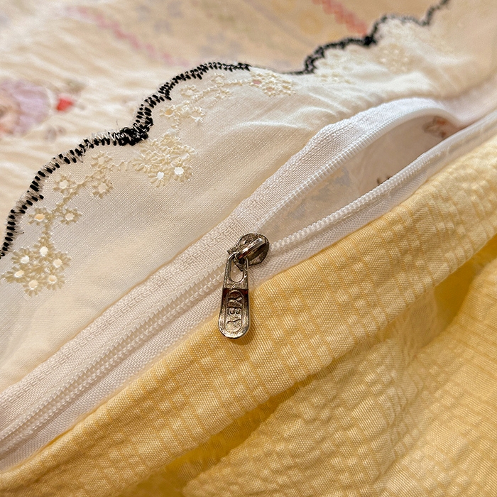 91家纺网 家纺一手货源 找家纺 仟网汇 2026新款法式花边泡芙纱四件套 甜梦星人