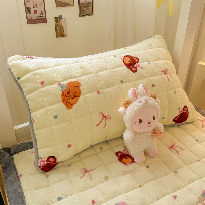 91家纺网 家纺一手货源 找家纺 （总）欧妮家纺 2026新款加厚夹棉牛奶绒枕套