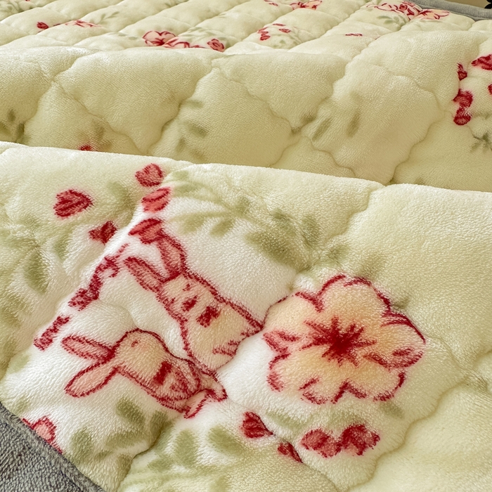 91家纺网 家纺一手货源 找家纺 欧妮家纺 2026新款加厚夹棉牛奶绒枕套 水晶-两小无猜