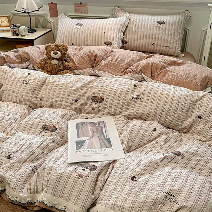 91家纺网 家纺一手货源 找家纺 仟网汇 2026新款法式花边泡芙纱四件套 晚安汪