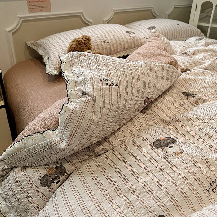 91家纺网 家纺一手货源 找家纺 仟网汇 2026新款法式花边泡芙纱四件套 晚安汪