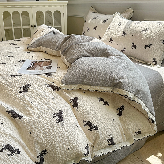 91家纺网 家纺一手货源 找家纺 仟网汇 2026新款法式花边泡芙纱四件套 小黑马