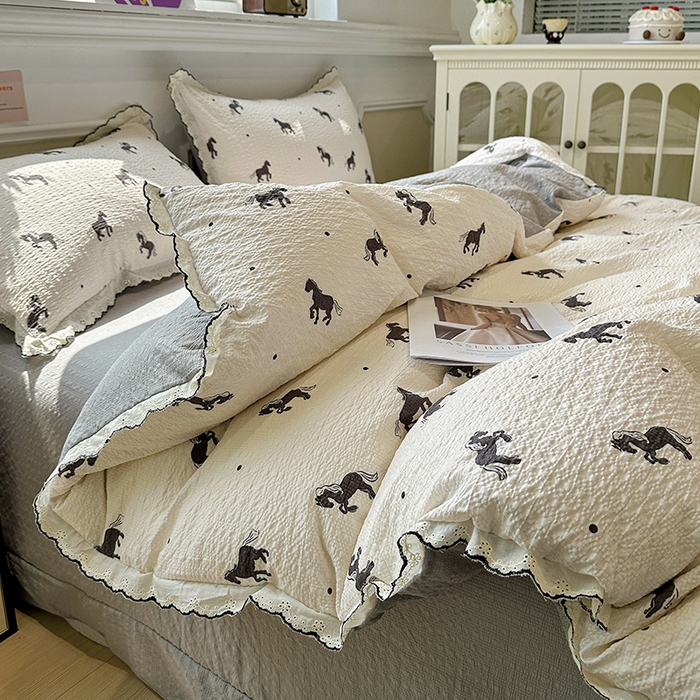 91家纺网 家纺一手货源 找家纺 仟网汇 2026新款法式花边泡芙纱四件套 小黑马