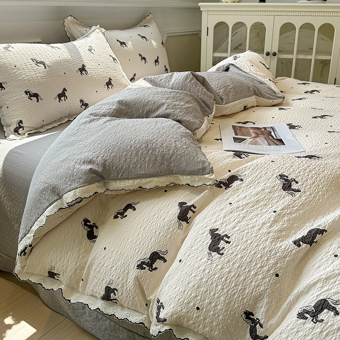 91家纺网 家纺一手货源 找家纺 仟网汇 2026新款法式花边泡芙纱四件套 小黑马