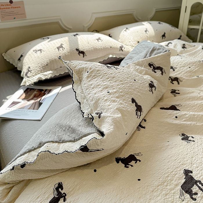 91家纺网 家纺一手货源 找家纺 仟网汇 2026新款法式花边泡芙纱四件套 小黑马