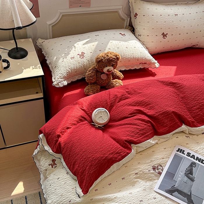 91家纺网 家纺一手货源 找家纺 仟网汇 2026新款法式花边泡芙纱四件套 摇摇木马