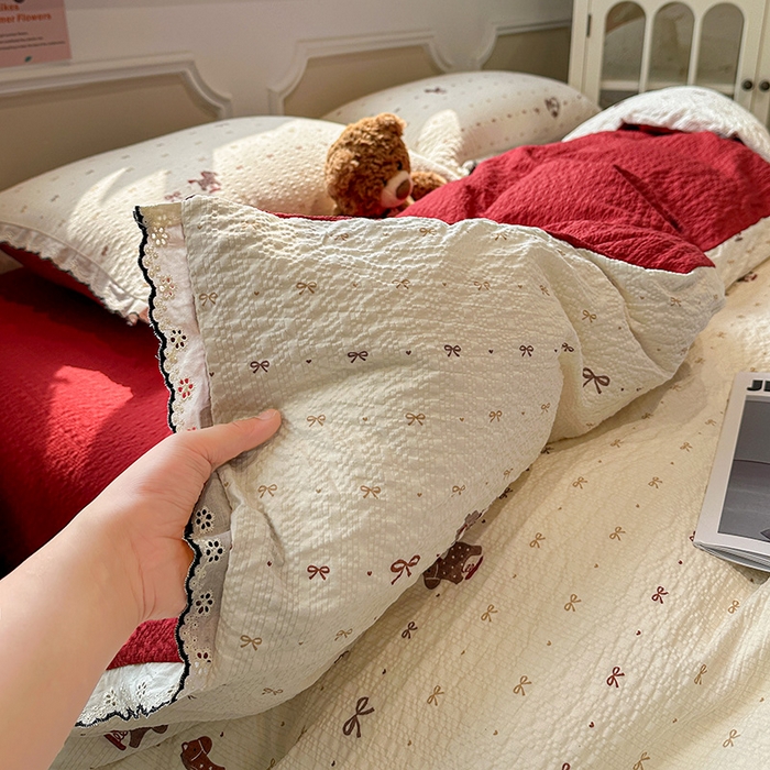 91家纺网 家纺一手货源 找家纺 仟网汇 2026新款法式花边泡芙纱四件套 摇摇木马