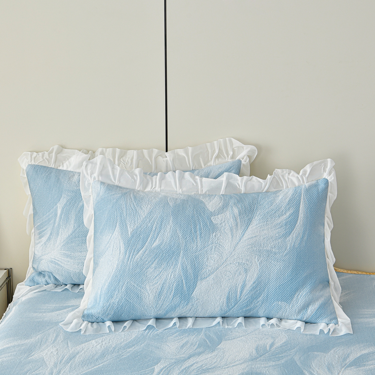 91家纺网 家纺一手货源 找家纺 （总）民新家纺 2026新款3D立体冰豆豆凉席席子床裙三件套