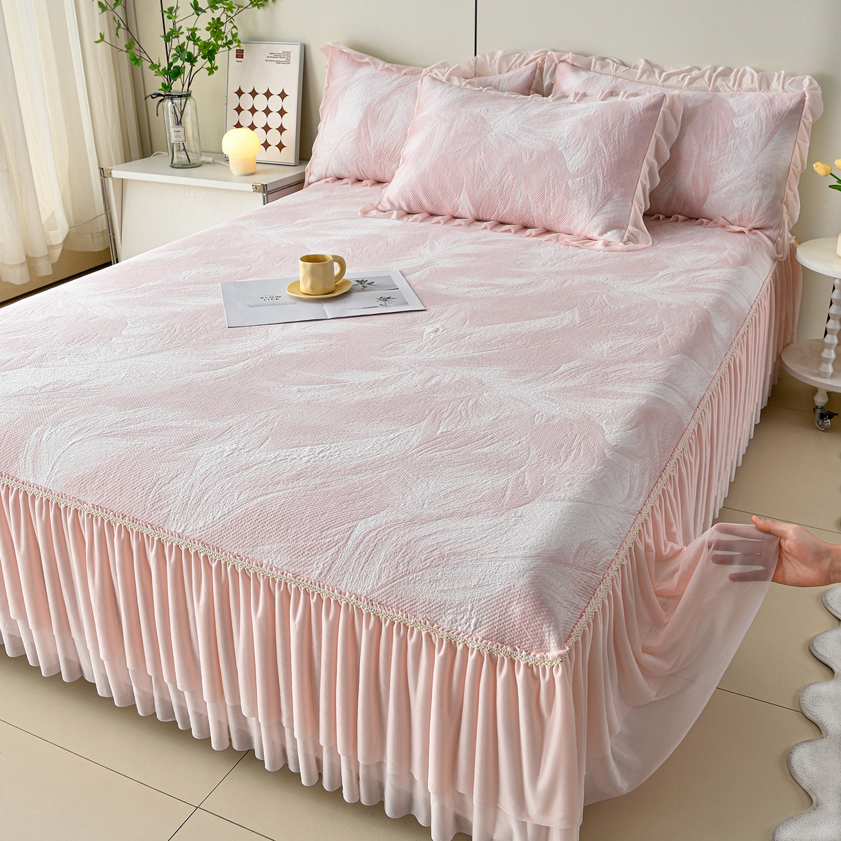 91家纺网 家纺一手货源 找家纺 （总）民新家纺 2026新款3D立体冰豆豆凉席席子床裙三件套