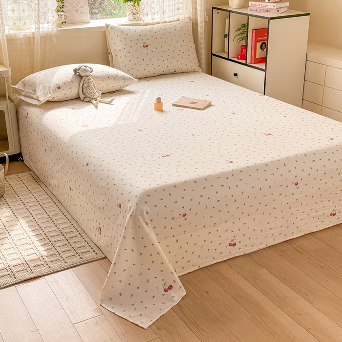 91家纺网 家纺一手货源 找家纺 丝芙妮家居 2026春夏新款皱皱棉双层纱泡芙棉床单 床单单件 樱桃