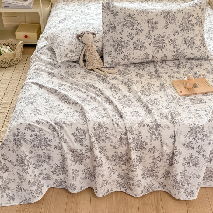 91家纺网 家纺一手货源 找家纺 丝芙妮家居 2026春夏新款皱皱棉双层纱泡芙棉床单 床单单件 雅蔓