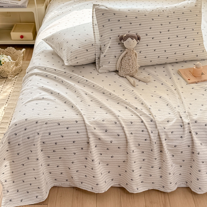 91家纺网 家纺一手货源 找家纺 丝芙妮家居 2026春夏新款皱皱棉双层纱泡芙棉床单 床单单件 知锦