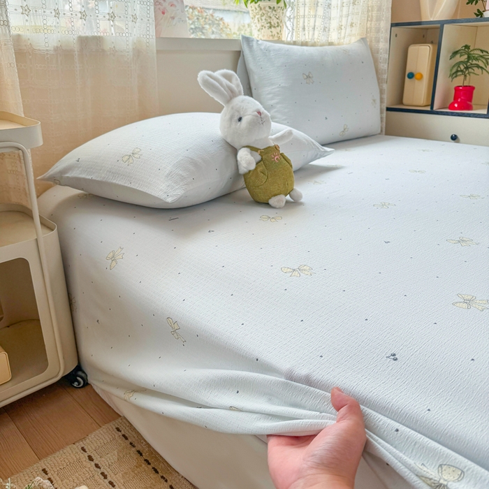 91家纺网 家纺一手货源 找家纺 丝芙妮家居 2026春夏新款皱皱棉双层纱泡芙棉床单 床单单件 云蝶-兰