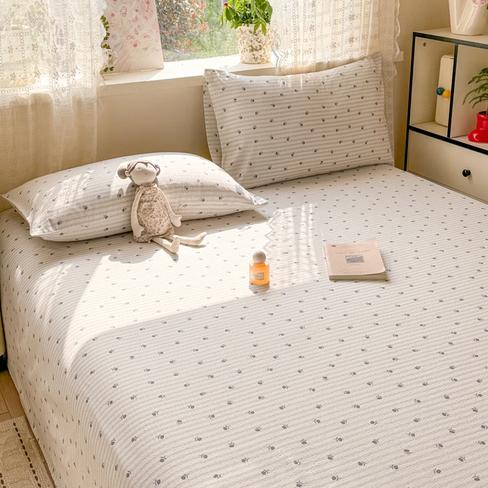 91家纺网 家纺一手货源 找家纺 丝芙妮家居 2026春夏新款皱皱棉双层纱泡芙棉床单 床单单件 知锦