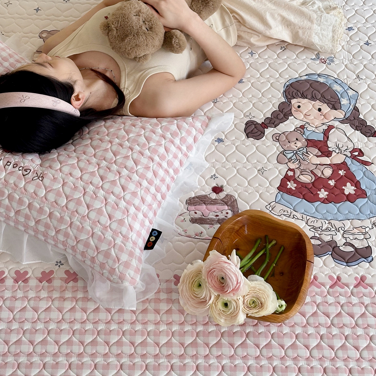 91家纺网 家纺一手货源 找家纺 （总）RYB红黄兰 2026新款ins床裙款大版冰皮凉感水洗乳胶加厚6mm凉席席子三件套