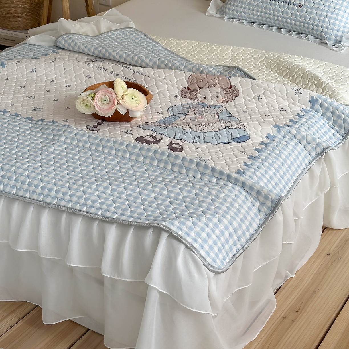 91家纺网 家纺一手货源 找家纺 RYB红黄兰 2026新款ins床裙款大版冰皮凉感水洗乳胶加厚6mm凉席席子三件套 海盐玛奇