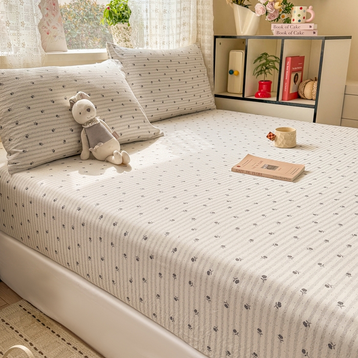 91家纺网 家纺一手货源 找家纺 丝芙妮家居 2026春夏新款皱皱棉双层纱泡芙棉床笠 床笠单件 知锦