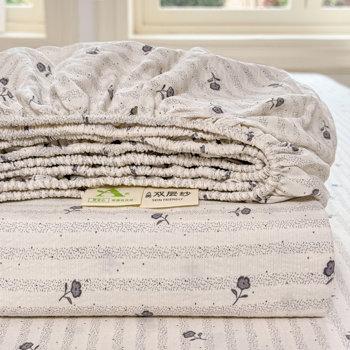 91家纺网 家纺一手货源 找家纺 丝芙妮家居 2026春夏新款皱皱棉双层纱泡芙棉床笠 床笠单件 组合图仅供展示不可下单