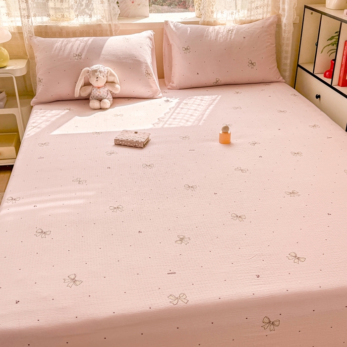 91家纺网 家纺一手货源 找家纺 丝芙妮家居 2026春夏新款皱皱棉双层纱泡芙棉床笠 床笠单件 云蝶-粉