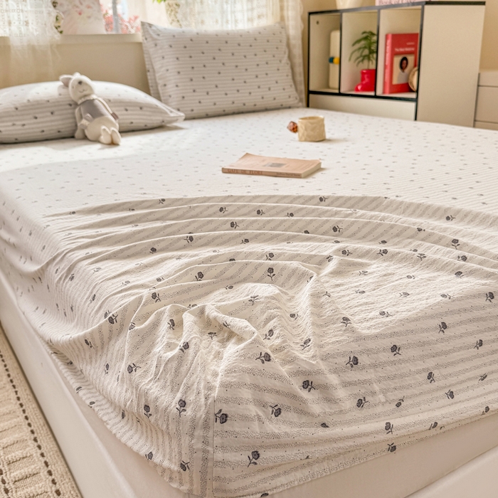 91家纺网 家纺一手货源 找家纺 丝芙妮家居 2026春夏新款皱皱棉双层纱泡芙棉床笠 床笠单件 知锦