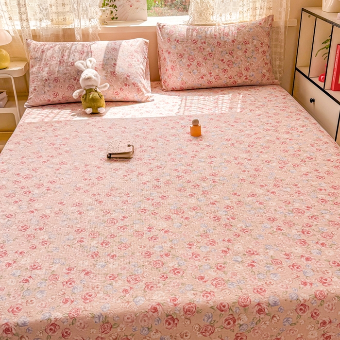 91家纺网 家纺一手货源 找家纺 丝芙妮家居 2026春夏新款皱皱棉双层纱泡芙棉床笠 床笠单件 花簇