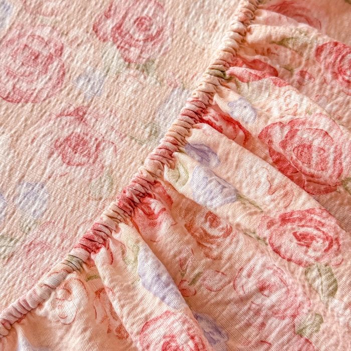 91家纺网 家纺一手货源 找家纺 丝芙妮家居 2026春夏新款皱皱棉双层纱泡芙棉床笠 床笠单件 花簇