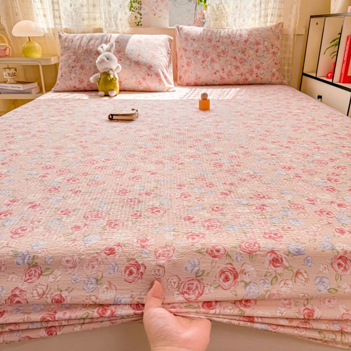 91家纺网 家纺一手货源 找家纺 丝芙妮家居 2026春夏新款皱皱棉双层纱泡芙棉床笠 床笠单件 花簇