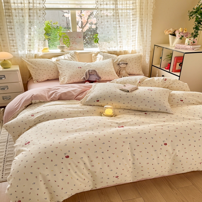 91家纺网 家纺一手货源 找家纺 丝芙妮家居 2026春夏新款皱皱棉双层纱泡芙棉四件套 樱桃