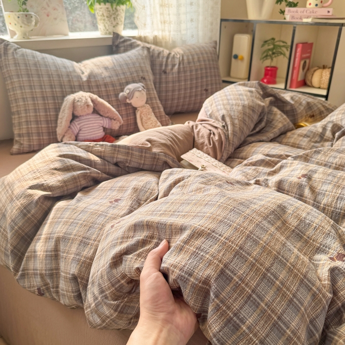 91家纺网 家纺一手货源 找家纺 丝芙妮家居 2026春夏新款皱皱棉双层纱泡芙棉四件套 顽宠