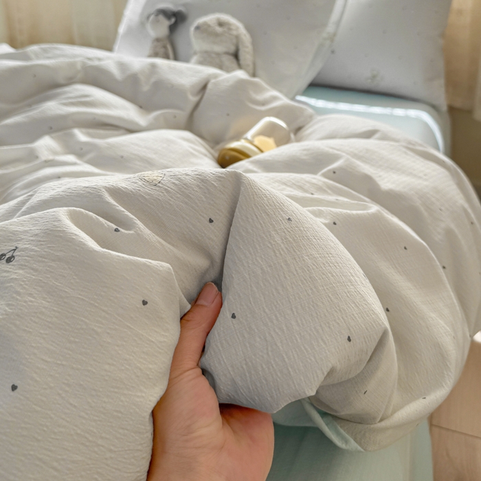 91家纺网 家纺一手货源 找家纺 丝芙妮家居 2026春夏新款皱皱棉双层纱泡芙棉四件套 云蝶-兰