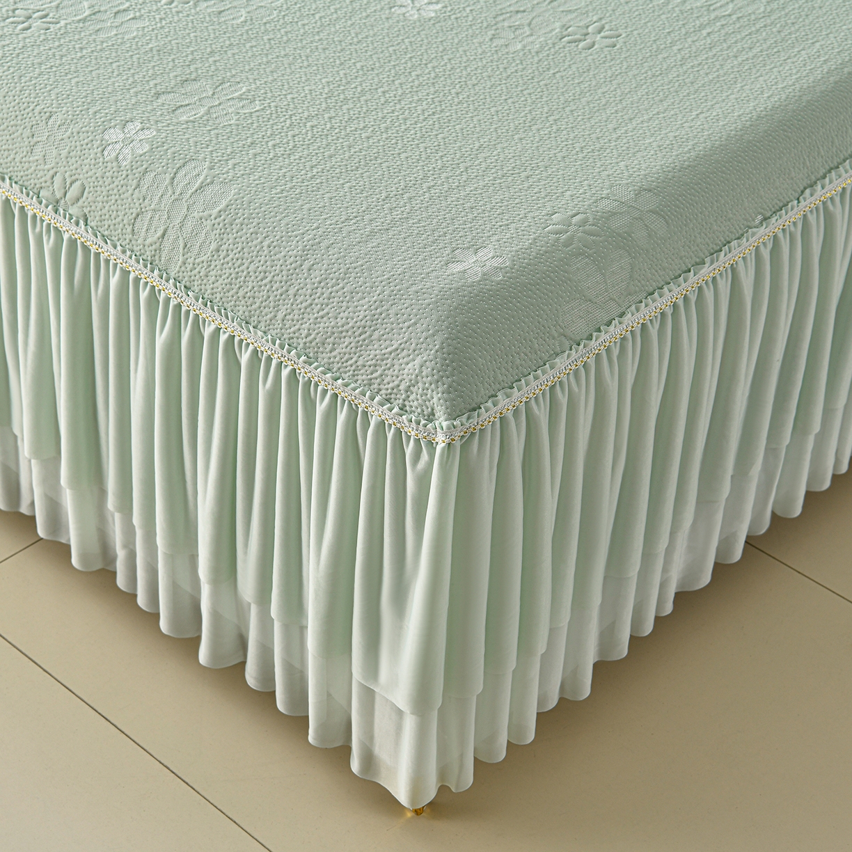 91家纺网 家纺一手货源 找家纺 民新家纺 2026新款3D立体冰豆豆凉席席子床裙三件套 香漫-绿