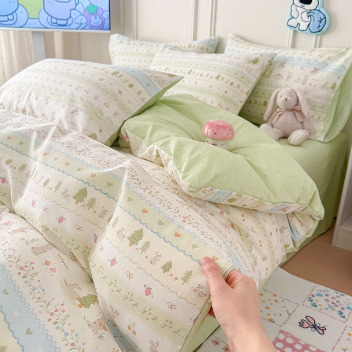 91家纺网 家纺一手货源 找家纺 女子家纺 2026新款全棉纯棉12868卡通印花四件套 青柠蓝花