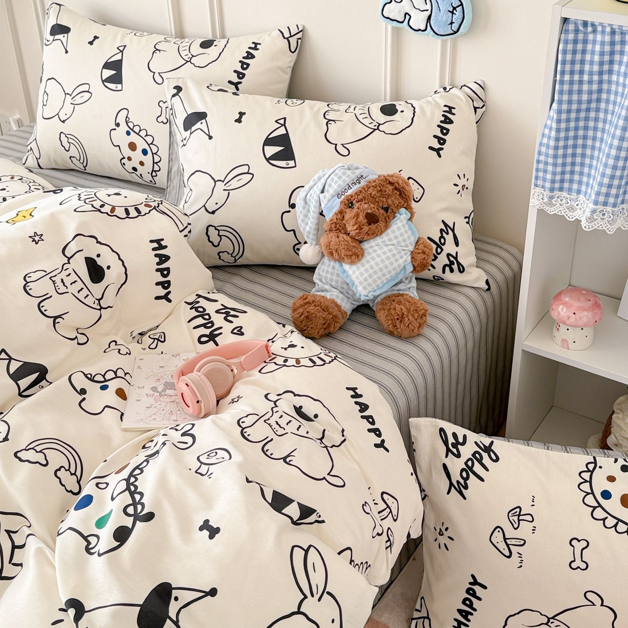 91家纺网 家纺一手货源 找家纺 女子家纺 2026新款全棉纯棉12868卡通印花四件套 黑白动物集